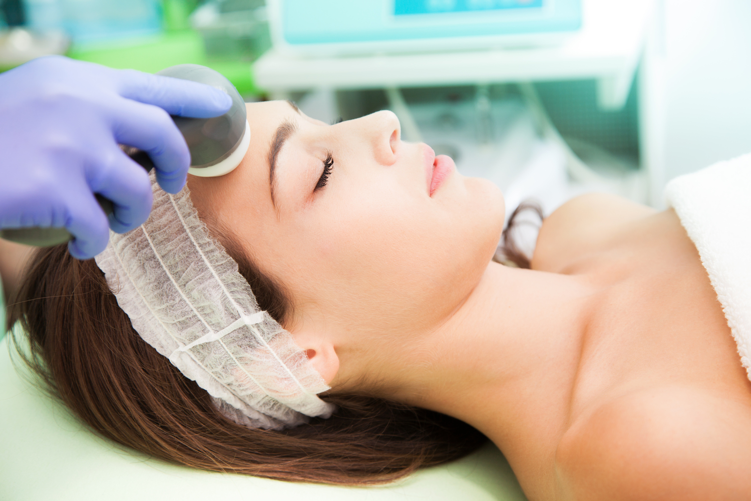 5 Factors to Consider Before Undergoing Cosmetic Surgery